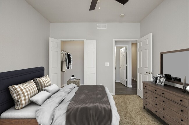 Spacious Bedroom & Move In Closet