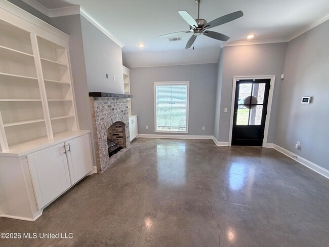 Photo - 531 Birchwood Blvd