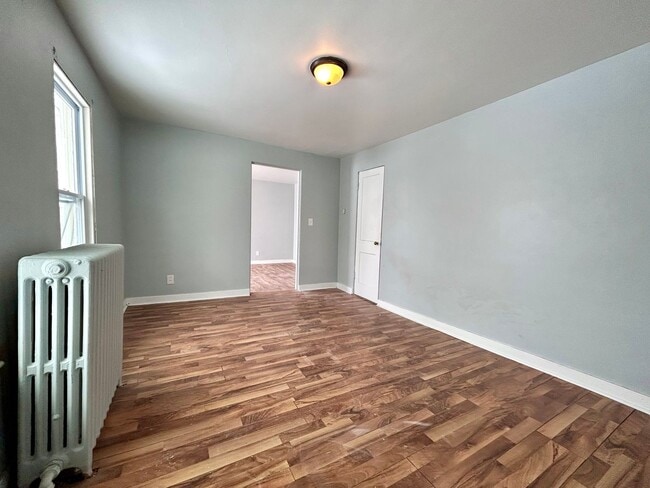 Photo - Isabella 5-9 Unit Isabella 5