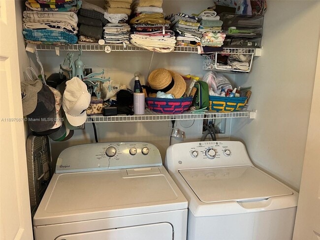 Photo - 2000 N Bayshore Dr Unit 301