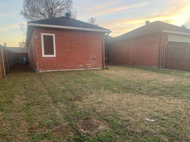 Photo - 1111 Dandelion Dr