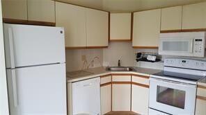 Photo - 3859 Coral Tree Cir Unidad 302