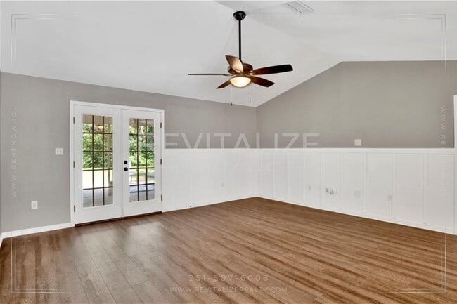 Photo - Beautifully Updated 3/2 Brick Home in Fole...