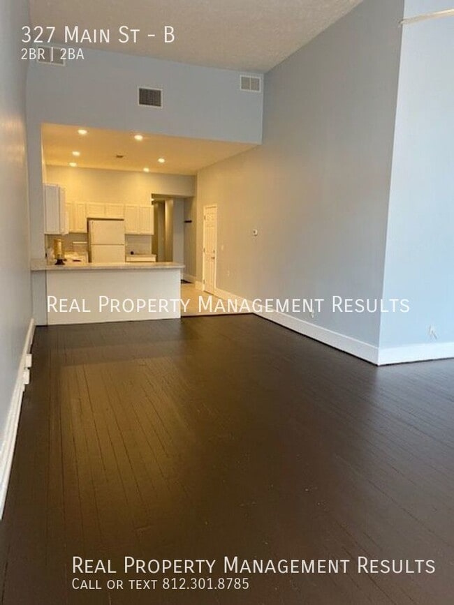 Photo - 327 Main St Unit B