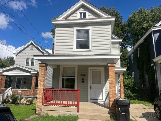 Photo - 1274 Ross Ave