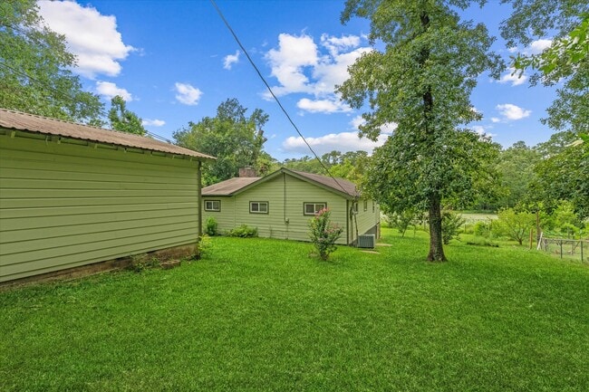 Building Photo - 11104 Quinlan North Lake Dr Rental