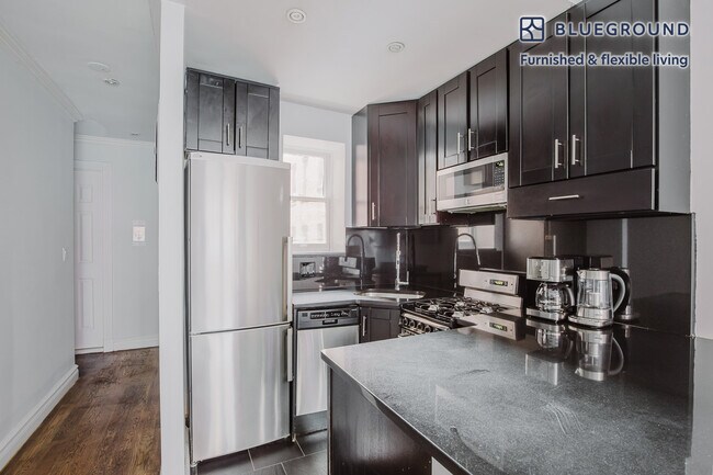 Photo - 290 W 12th St Unidad FL1-ID1592