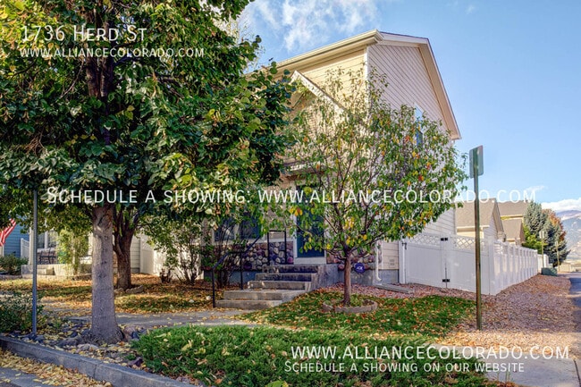 Photo - 1736 Herd St