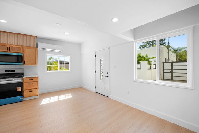 Photo - 1338 Ruberta Ave