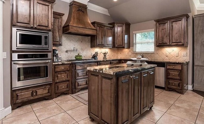 Photo - 3403 SW Crosswinds Blvd