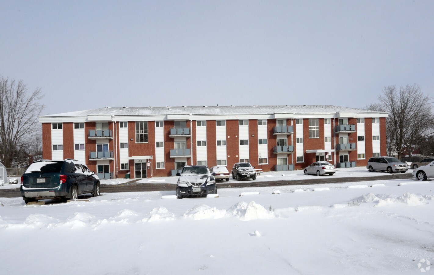 Photo - Parkside Apartments