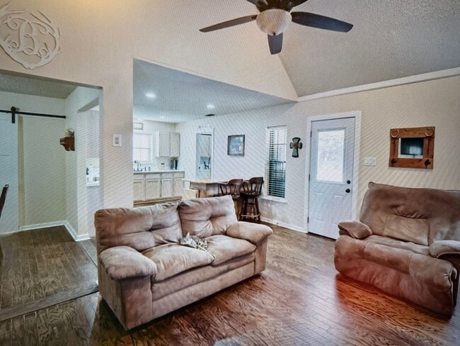 Photo - Move in special $500.00 Off 1st month rent...