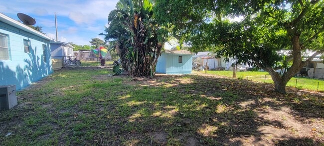 Photo - 2439 2nd Avenue SE