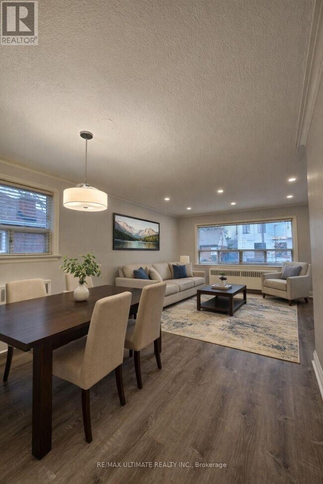 Photo - 4 Gaylord Dr