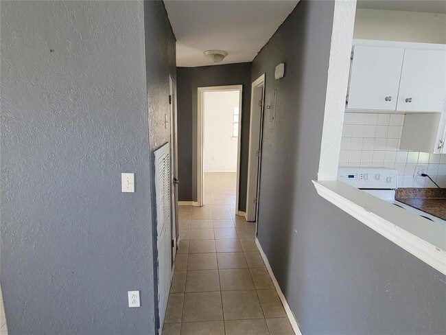 Photo - 3031 Herold Dr