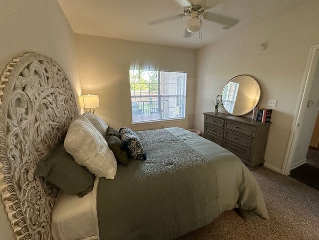 Photo - Bayview Apartments