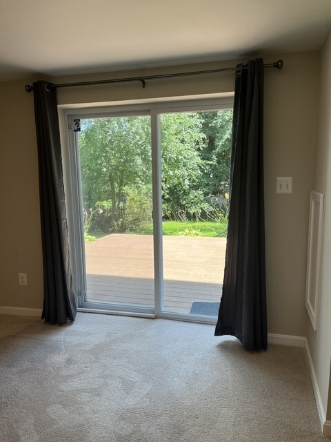Building Photo - 9374 Tartan View Dr Rental
