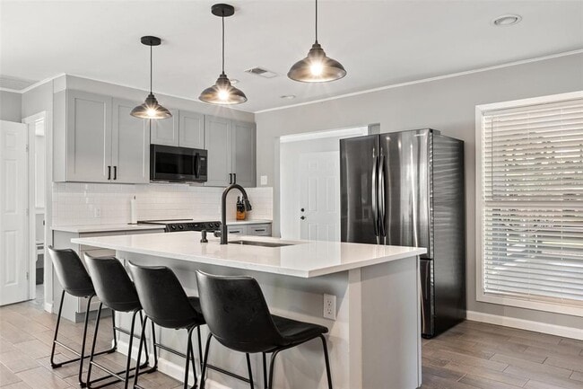 35 Presidio Rd