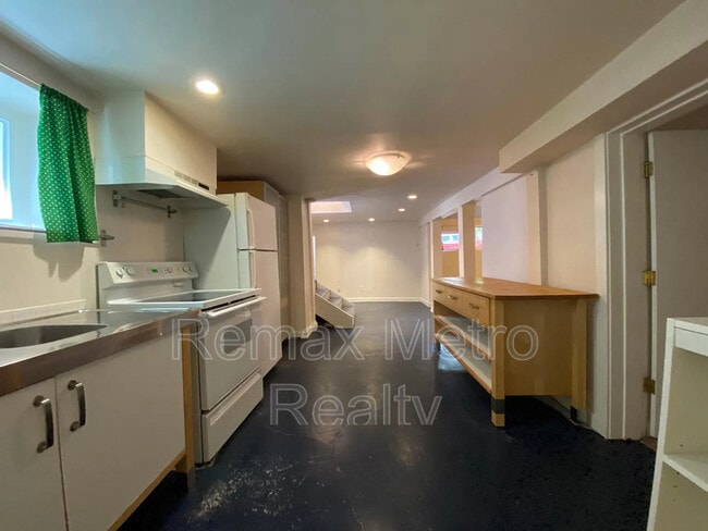 Photo - 1111 E Republican St Unidad C Rental