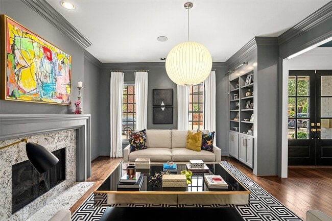 Photo - 5527 Briar Dr