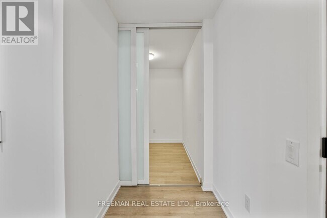 Photo - 480 Wilson Ave Unit 901