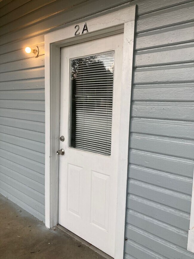Photo - 2 N McLin St SW Unidad 2 N Mclin St, Apt. A