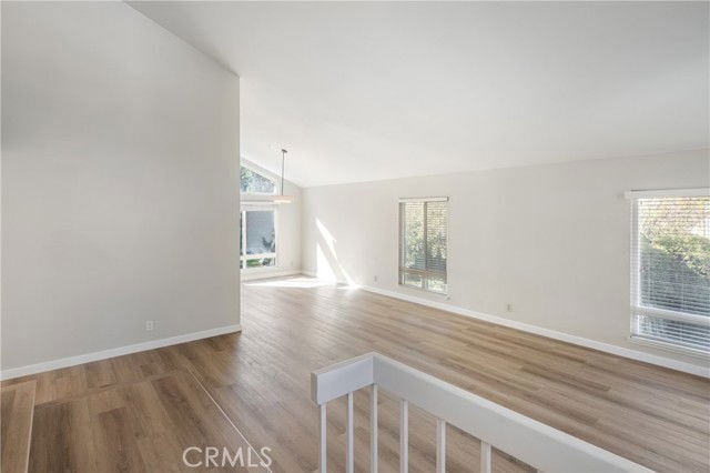 Photo - 2 Glorieta W