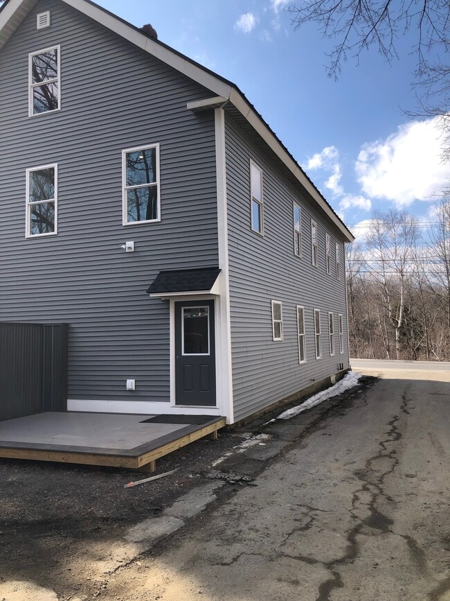 Photo - 556 Water St Unit #2