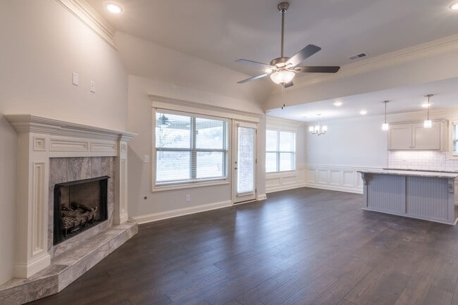 Photo - 254 Hutch Ct