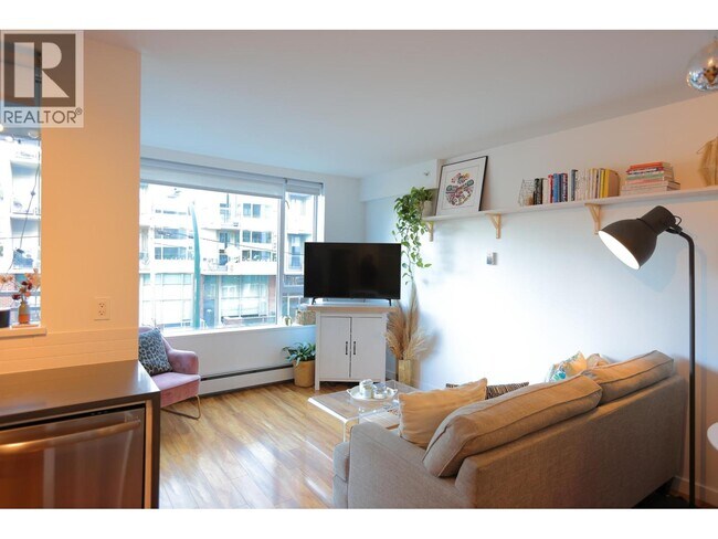 Photo - 289 E 6th Ave Unit 3XX