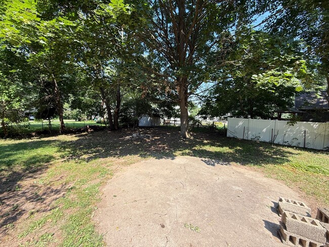 Photo - 2-Bedroom Single-Family Home in Vandercook Lake