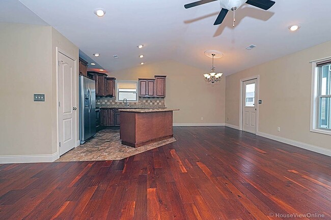 Photo - Duplex in Jackson