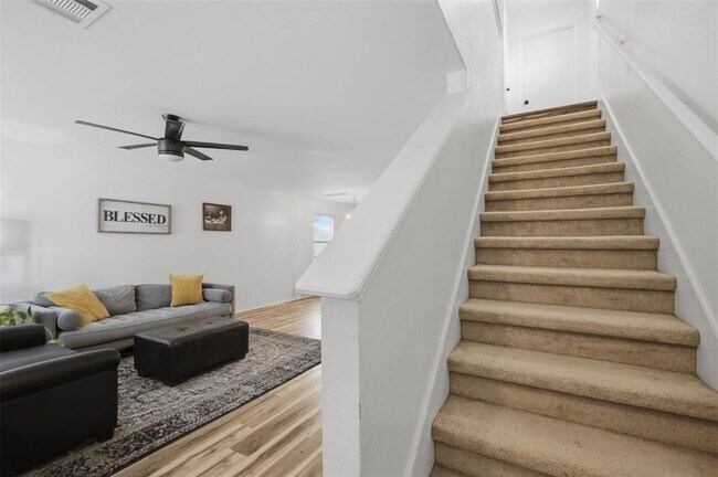 13132 Briarcreek Loop