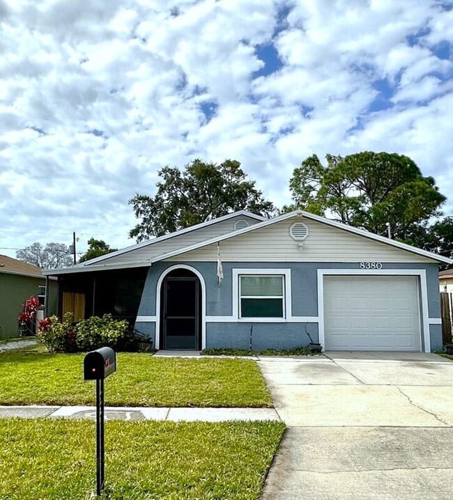 Photo - 8380 45th St N