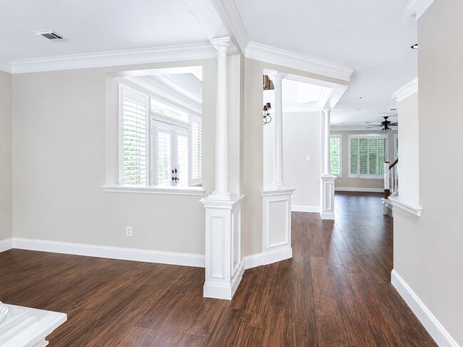 Photo - 18 Doeskin Pl