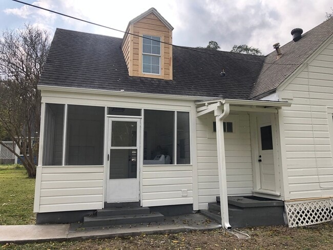Photo - 3 bedroom house in The Avenues of Huntsville