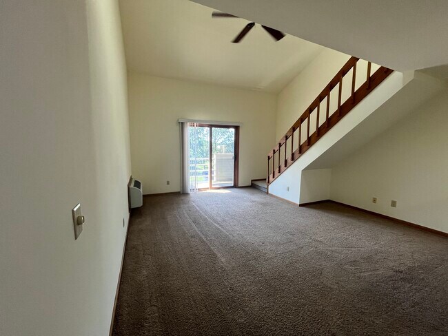 Photo - Londonderry Lofts