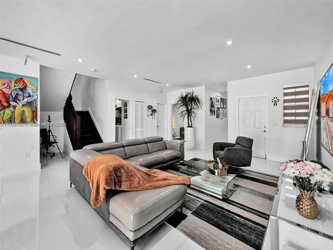 Building Photo - 7565 NW 177th Terrace