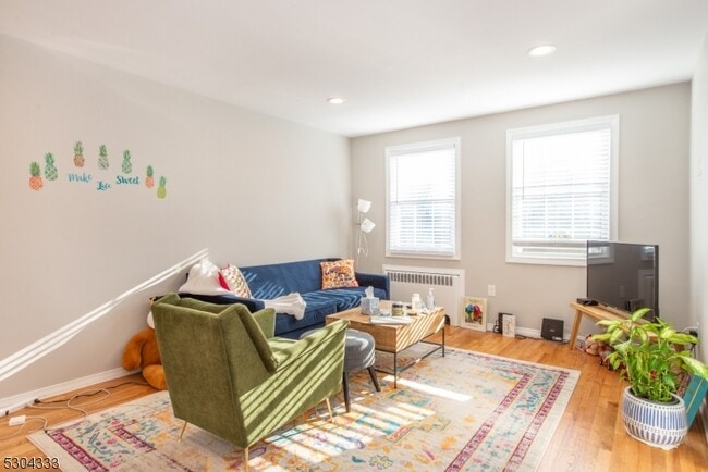 Photo - 376 Claremont Ave Unit 9