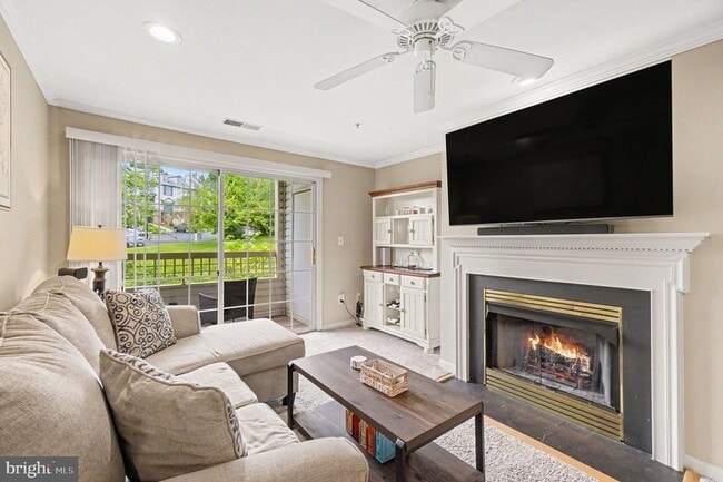 Photo - 300G Tall Pines Ct Unit 7