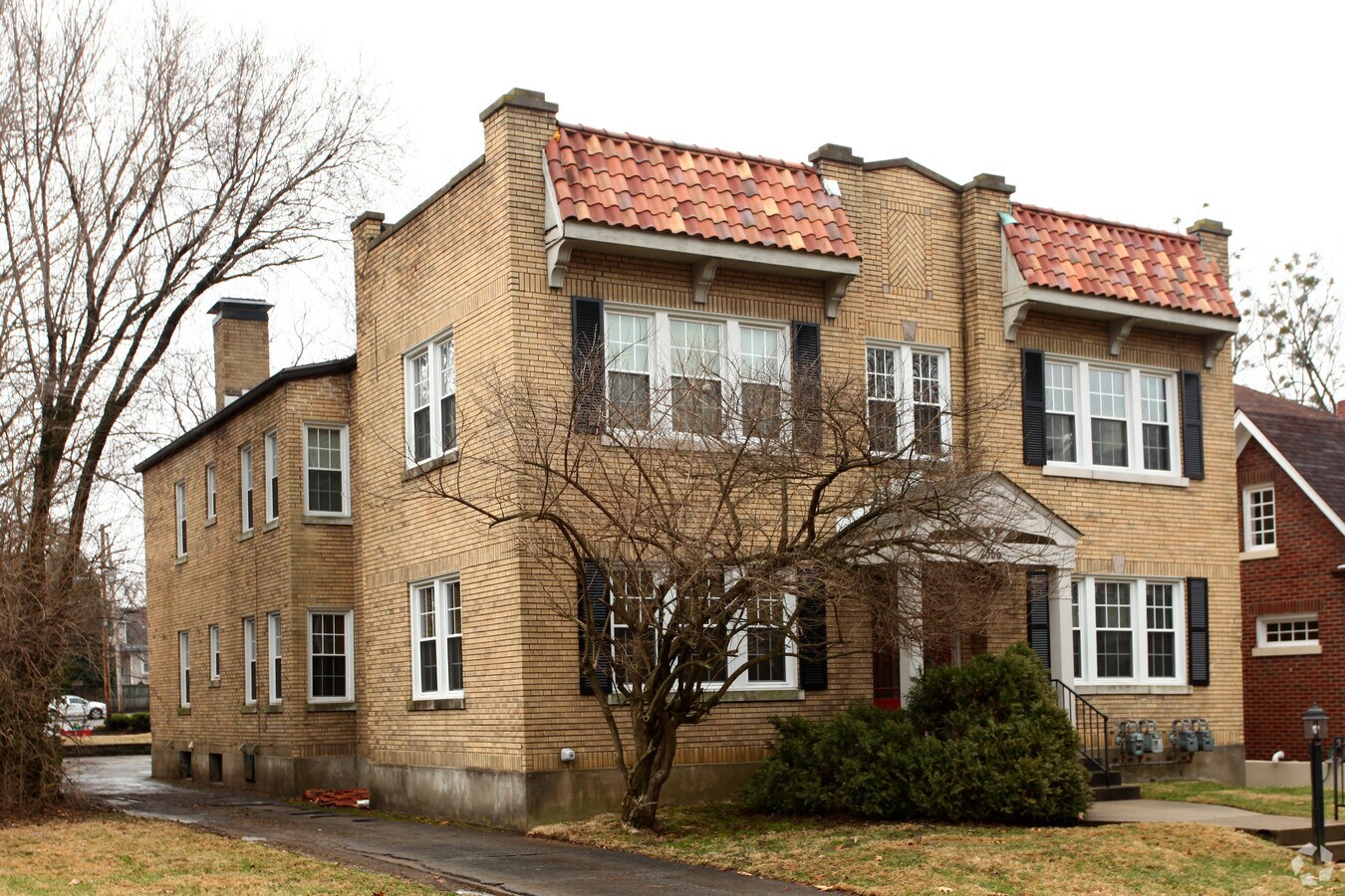 Photo - The Apartments @ 2066 Douglas