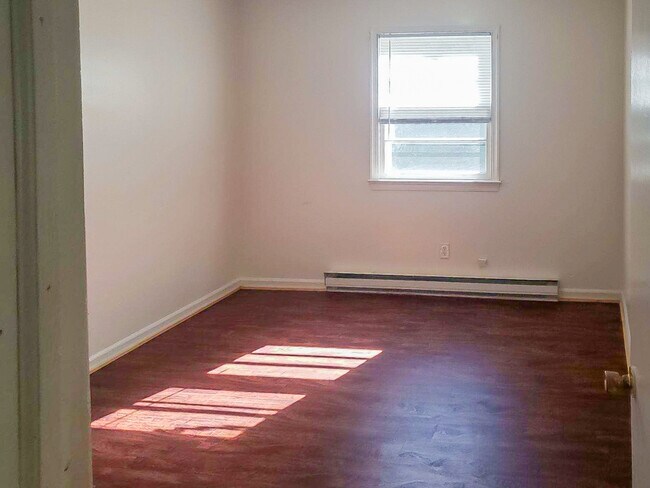 Photo - 1333 Shore Dr