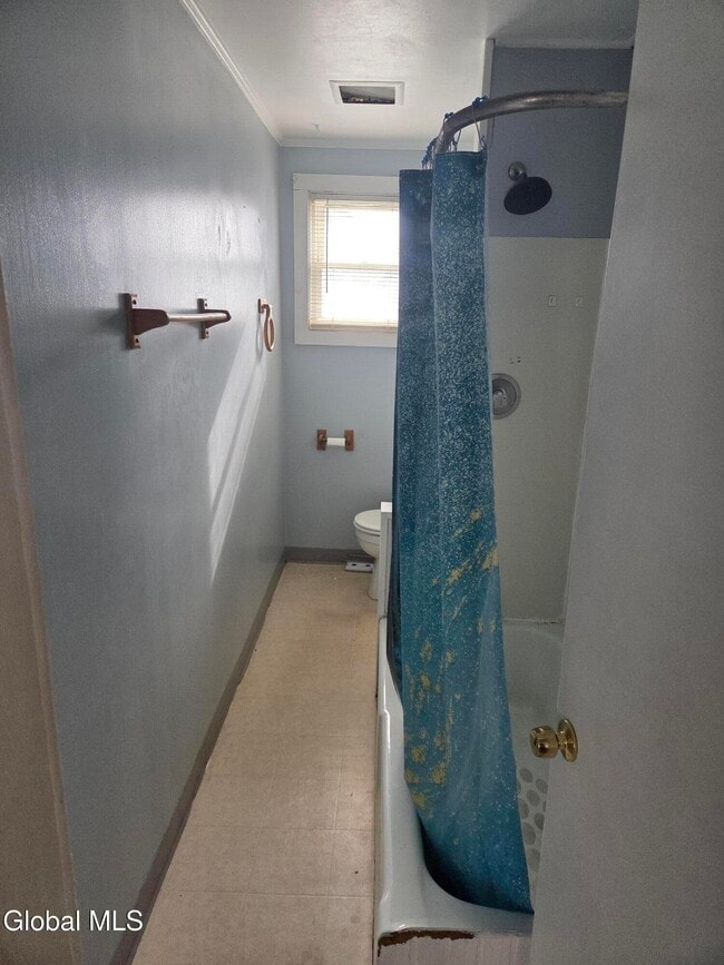 Photo - 48 Arnold Ave Unit 2