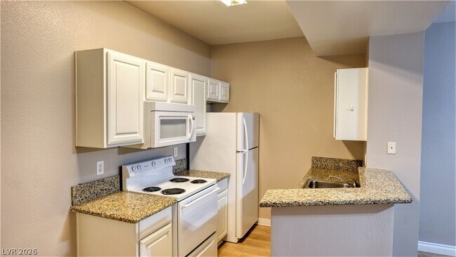 Photo - 5130 S Jones Blvd Unit 107