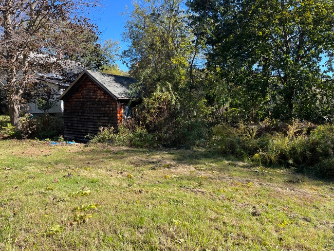 Photo - 1087 N Hoosac Rd