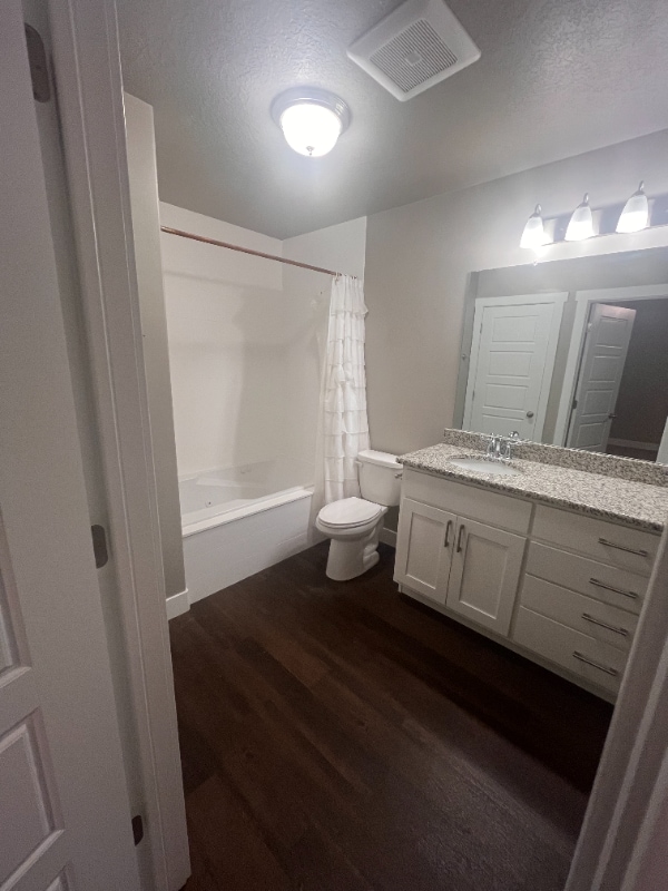 Photo - 2475 W 500 N