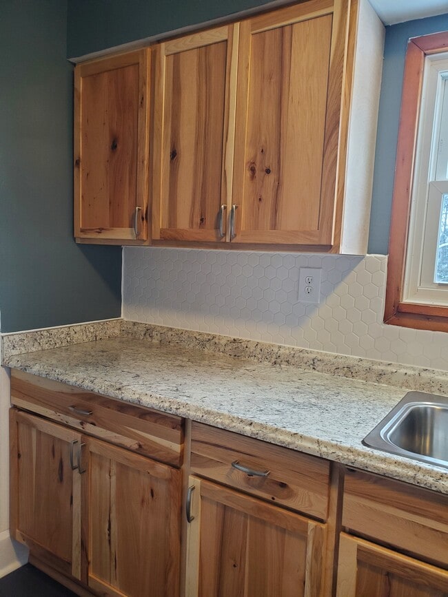 Photo - 1021 Central Ave Ext Unit 2