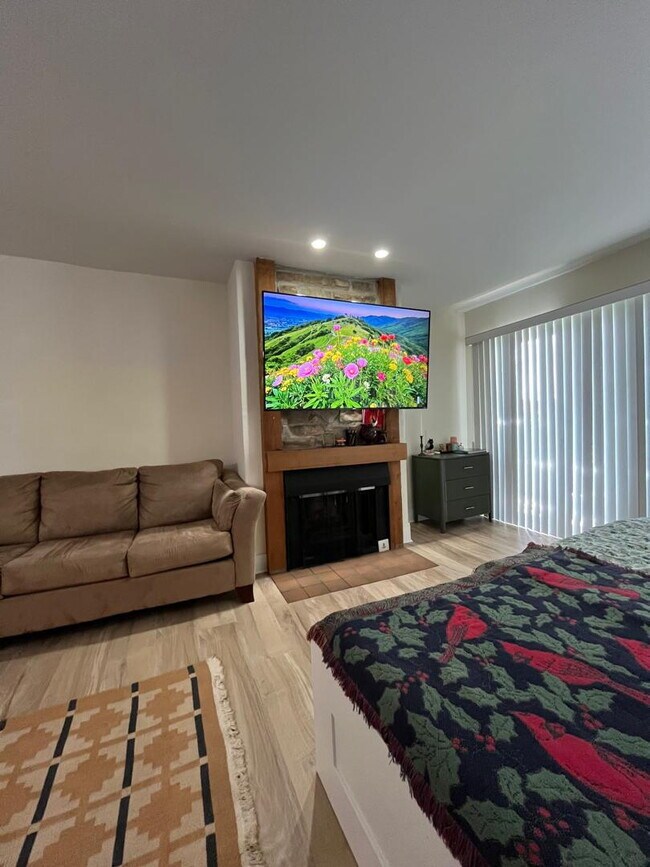 Photo - Fully furnished and ready to move in - Heat, Water and Internet are included - Newly renovated in... Unit apt. 103