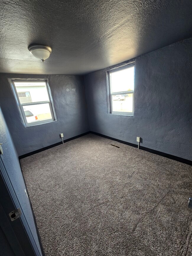 Photo - 1320 E Ash St