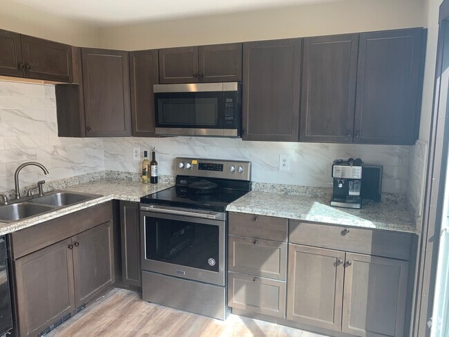 Building Photo - 1125 Custer Ave Unit 9 Rental